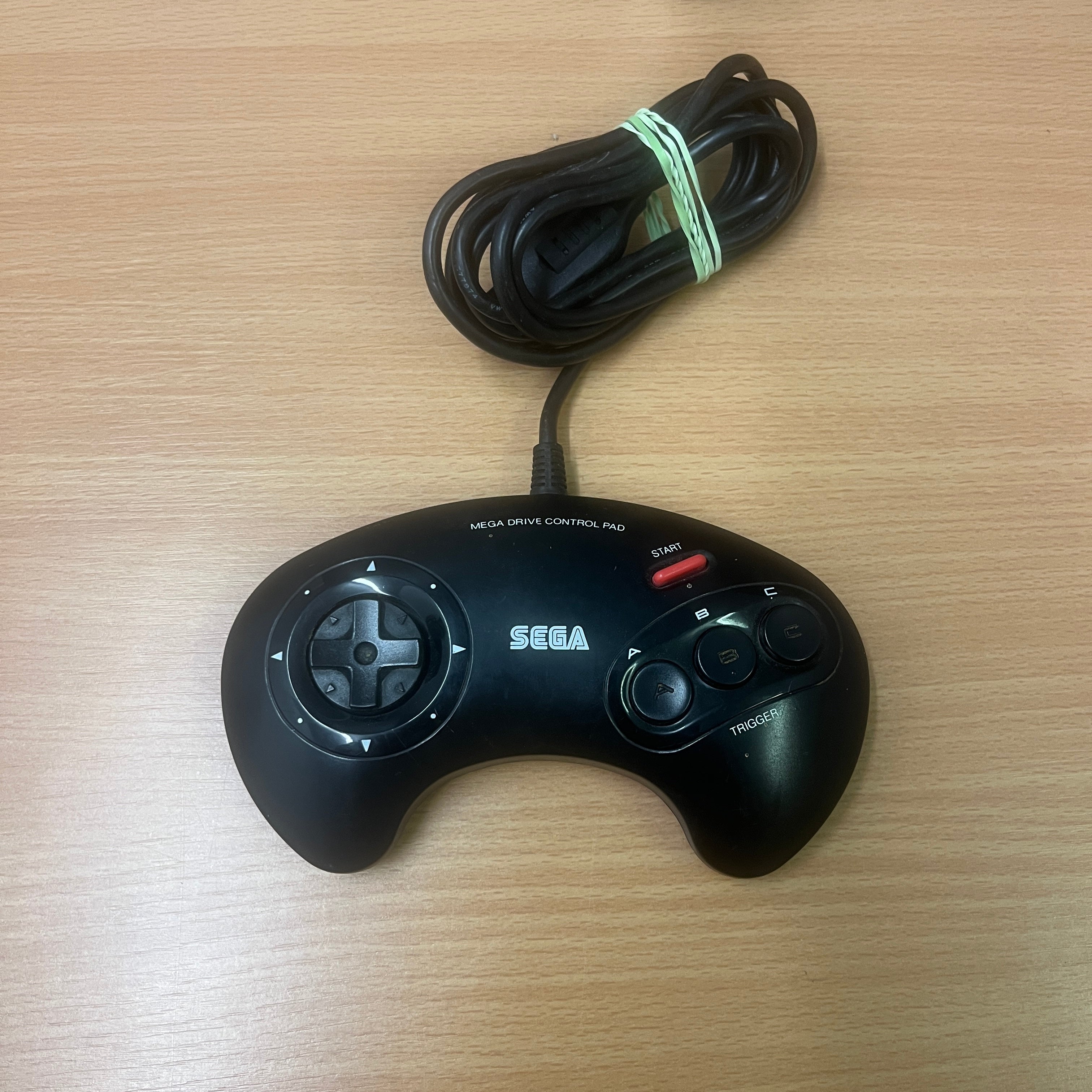 Sega Mega Drive II Control Pad Official Sega Mega Drive II Control Pad Official